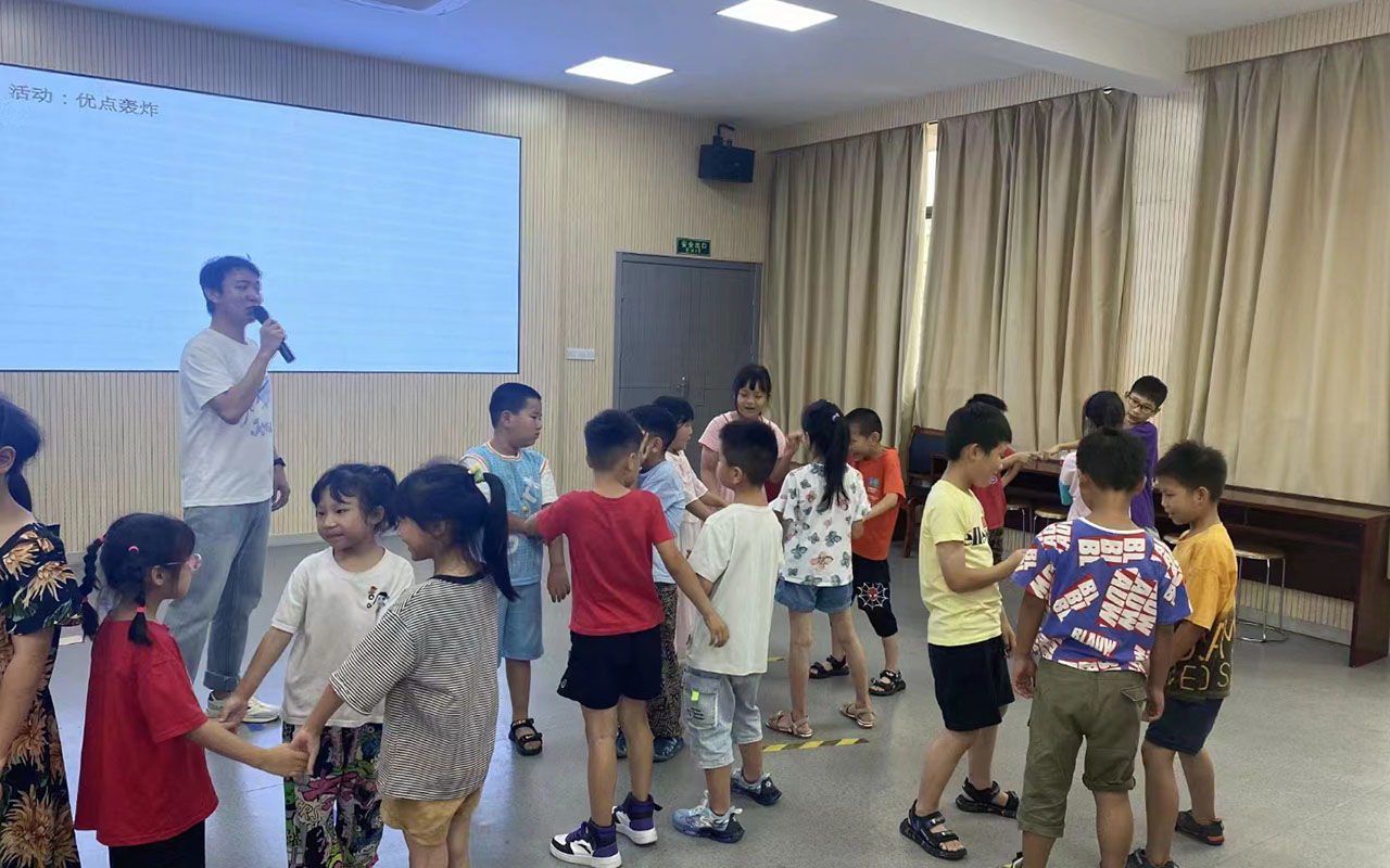 永年龙观乡中心学校